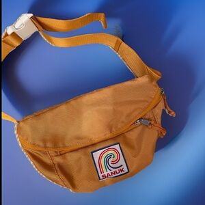 Sanuk ‘Fanny Pack’ Belt Bag-Mustard Yellow